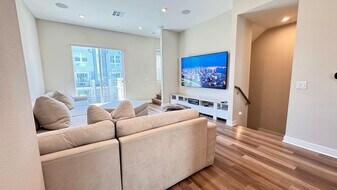 1307 W Cara Dr in Anaheim, CA - Building Photo