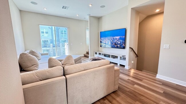 property at 1307 W Cara Dr