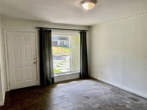 4110 Elk Horn Trail in Dallas, TX - Foto de edificio - Building Photo
