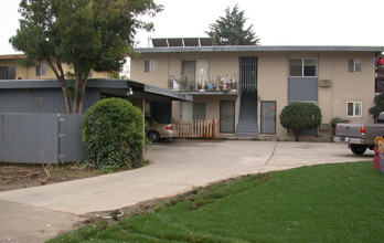 923 Ravenscourt Ave in Campbell, CA - Building Photo - Building Photo