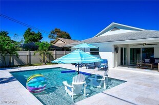 760 106th Ave N in Naples, FL - Building Photo