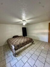 944 Lucinda Dr in Los Lunas, NM - Building Photo - Building Photo