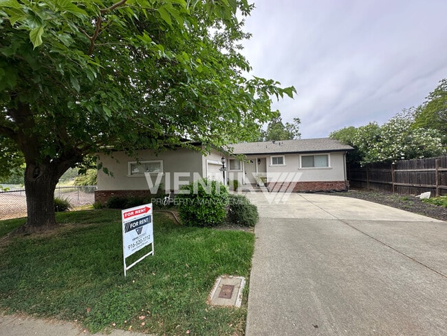 5280 5th St in Rocklin, CA - Building Photo - Building Photo