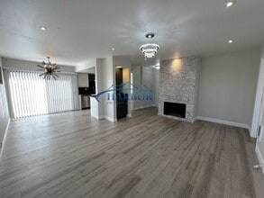 1166 W 22nd St in Los Angeles, CA - Building Photo - Building Photo