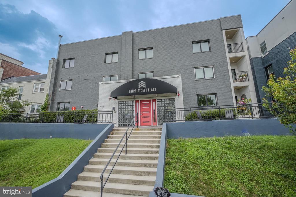 1940 3rd St NE in Washington, DC - Building Photo