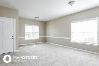 1903 Lees Chapel Rd in Greensboro, NC - Foto de edificio - Building Photo