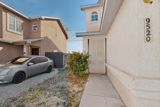 9520 Adonai Rd NW in Albuquerque, NM - Building Photo - Building Photo