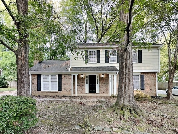 7222 Lea Wood Ln in Charlotte, NC - Building Photo