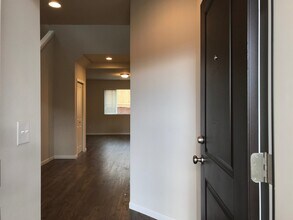 3722 NE Kingbird St in Camas, WA - Building Photo - Building Photo
