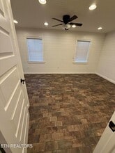 167 Garden Rd in Norris, TN - Building Photo - Building Photo