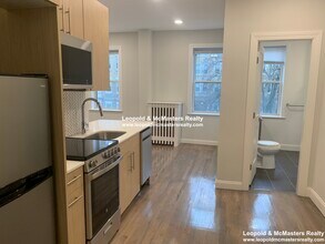 29 Queensberry St, Unit 9 in Boston, MA - Building Photo - Building Photo