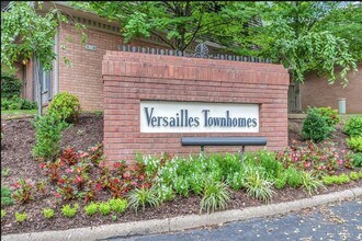 3000 Hillsboro Pike, Unit 62 in Nashville, TN - Building Photo - Building Photo