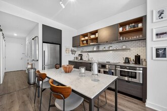 2030 8th St NW in Washington, DC - Building Photo - Building Photo