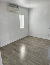 572 N Cambridge St in Orange, CA - Building Photo - Building Photo