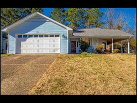 13900 Wimbledon Loop in Little Rock, AR - Building Photo