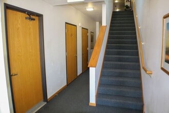 49 Arbor Hill Cir in Iowa City, IA - Building Photo - Building Photo