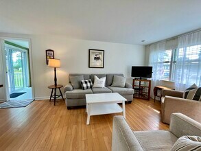 19 Myrica Ave in Rye, NH - Building Photo - Building Photo