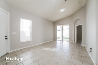 3921 NE 12th Dr in Homestead, FL - Building Photo - Building Photo