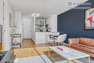 60 W 66th St in New York, NY - Building Photo - Building Photo