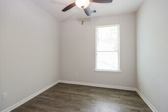 13012 Stone Vly Wy in Conroe, TX - Building Photo - Building Photo