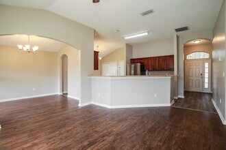 1864 Creekview Dr in Green Cove Springs, FL - Building Photo - Building Photo