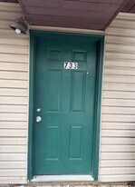 733 W Casey Dr in Sevierville, TN - Building Photo