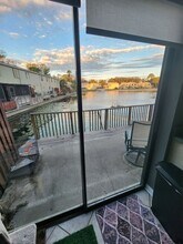 1514 Adams Cir E in Largo, FL - Foto de edificio - Building Photo