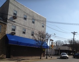 325 Henry St in Orange, NJ - Building Photo - Building Photo