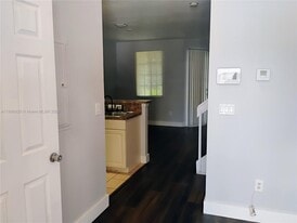 1115 Lucaya Dr in West Palm Beach, FL - Building Photo