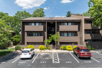 Harodsburg Square in Lexington, KY - Building Photo - Building Photo