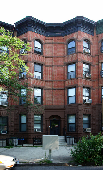 325 3rd St in Brooklyn, NY - Foto de edificio