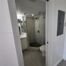 1601 Meridian Ave in Miami Beach, FL - Building Photo - Building Photo
