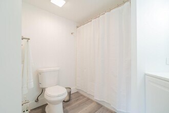 800 Crestwood Ct S in Royal Palm Beach, FL - Building Photo - Building Photo