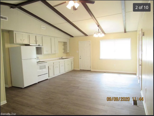 property at 4 Fulmer Ln