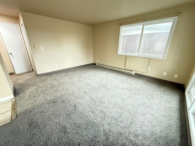 1608-1610 N Brooklane St in Ellensburg, WA - Building Photo - Building Photo