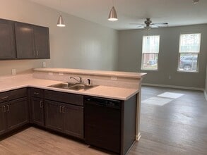 Olii Place Apartments in Mauldin, SC - Building Photo - Building Photo