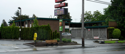 Jeri Lin Apartments in Tacoma, WA - Building Photo - Building Photo