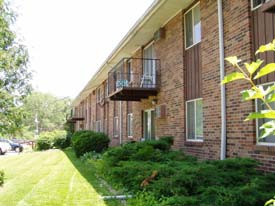 West Lake Cove Apartments in Middleton, WI - Building Photo - Building Photo