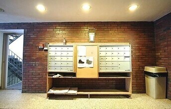 292 Harvard St, Unit 284-64 in Cambridge, MA - Foto de edificio - Building Photo