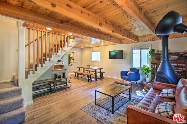 161 Moreno Ln in Big Bear, CA - Building Photo - Building Photo