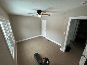 422 Ricker St in Waterloo, IA - Building Photo - Building Photo