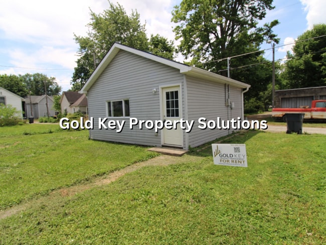 property at 1413 Walnut St