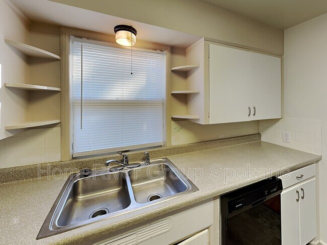 1414 W Gordon Ave in Spokane, WA - Building Photo - Building Photo