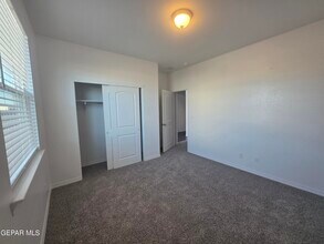 4889 Christian Azcarate St in El Paso, TX - Building Photo - Building Photo
