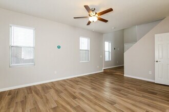 12026 W Yuma St in Avondale, AZ - Building Photo - Building Photo