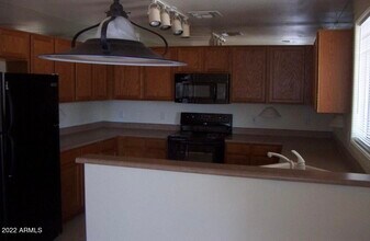 12409 N 122nd Ave in El Mirage, AZ - Building Photo - Building Photo