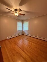 46 Edgecomb St in Hamden, CT - Foto de edificio - Building Photo
