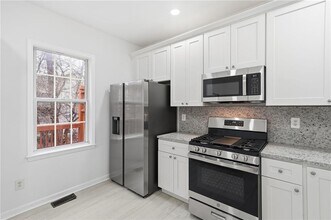 3349 Lathenview Ct in Alpharetta, GA - Building Photo - Building Photo