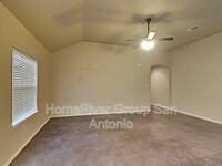 2524 Pahmeyer Rd in New Braunfels, TX - Building Photo - Building Photo