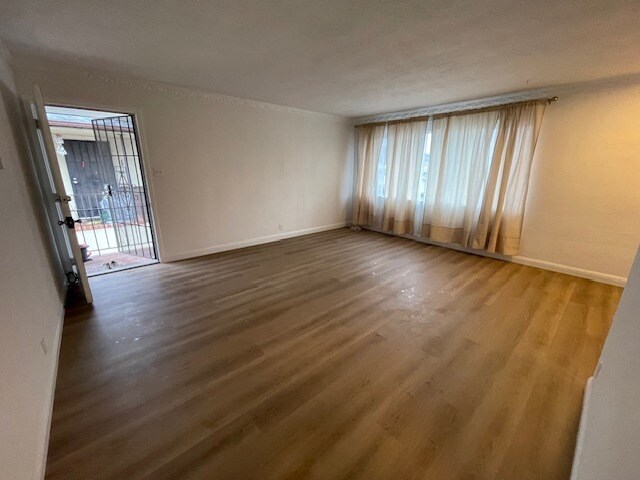 2461 Humboldt Ave, Unit A in Oakland, CA - Building Photo - Building Photo